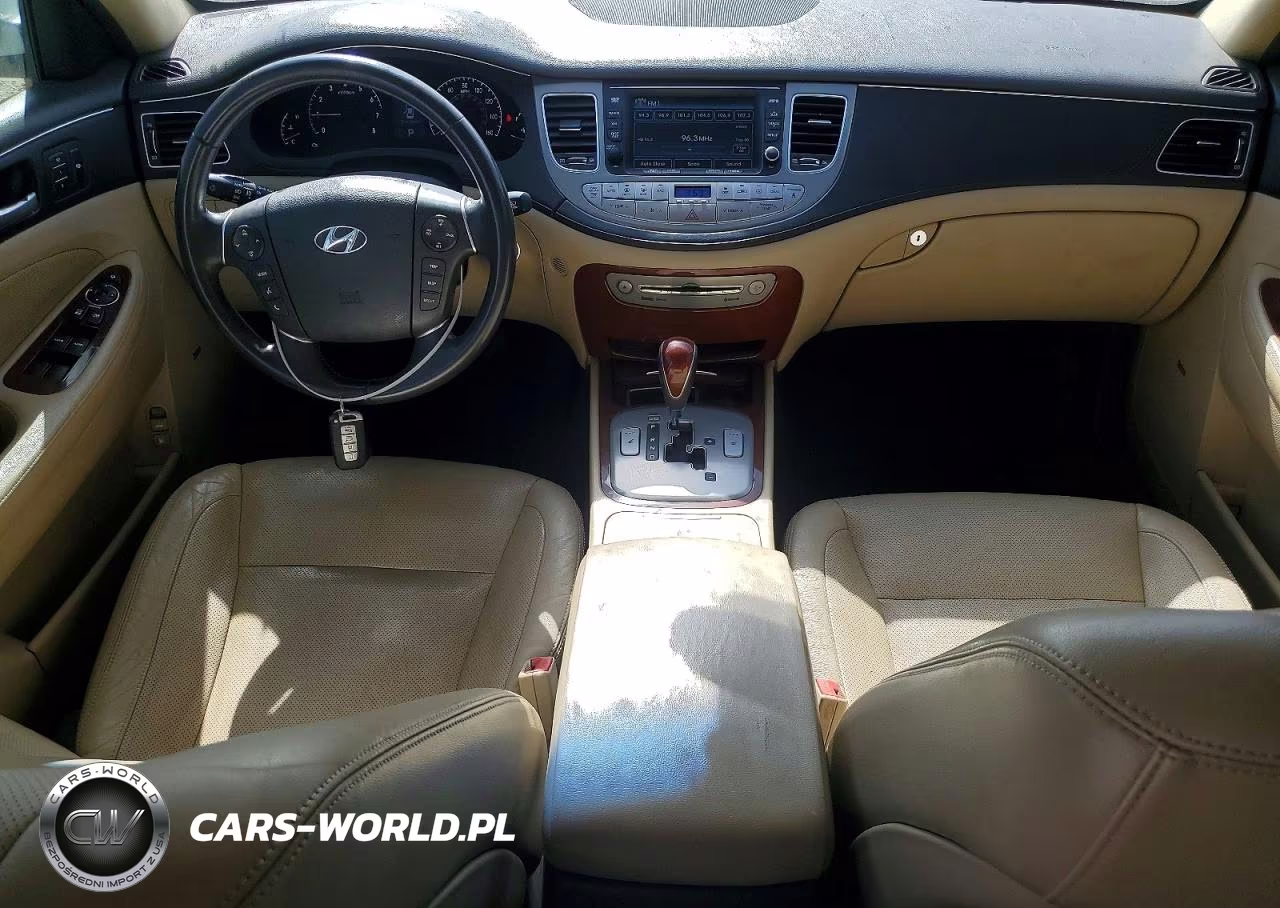 2012 Hyundai Genesis VIN:KMHGC4DD3CU151501 - 8
