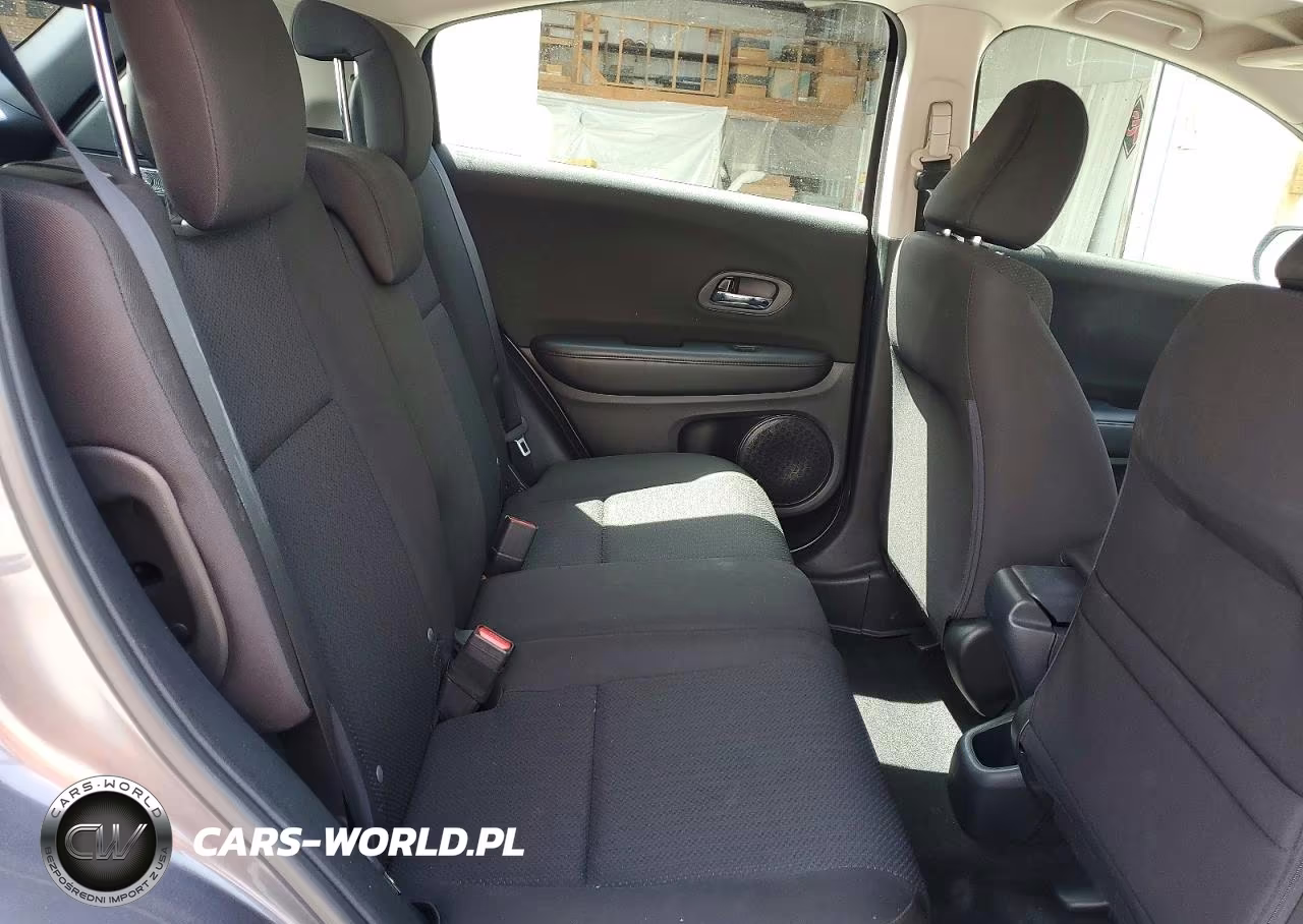 2018 Honda Hr-V Lx VIN:3CZRU6H31JG714806 - 11