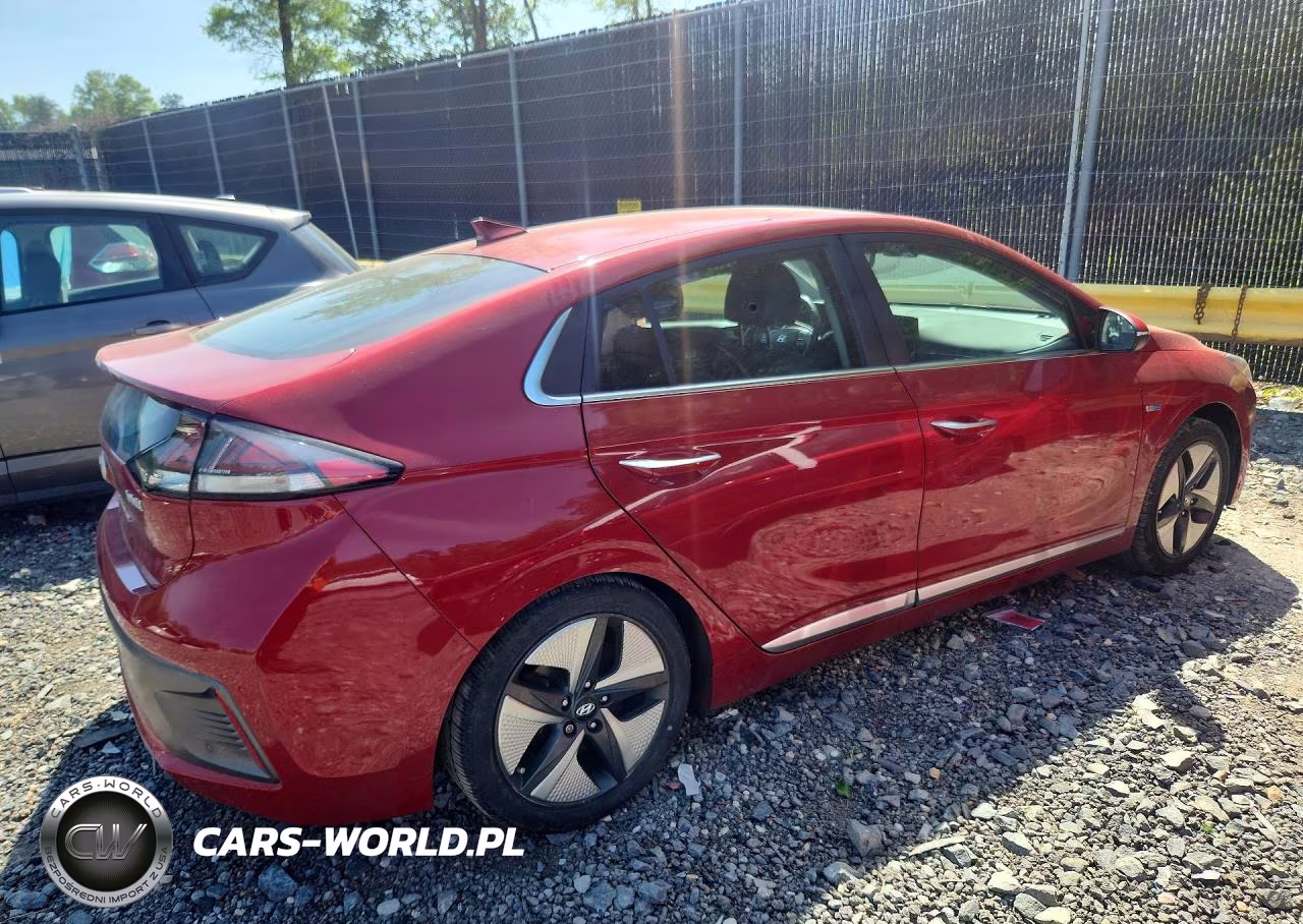 2020 Hyundai Ioniq Limited VIN:KMHC05LCXLU242500 - 3