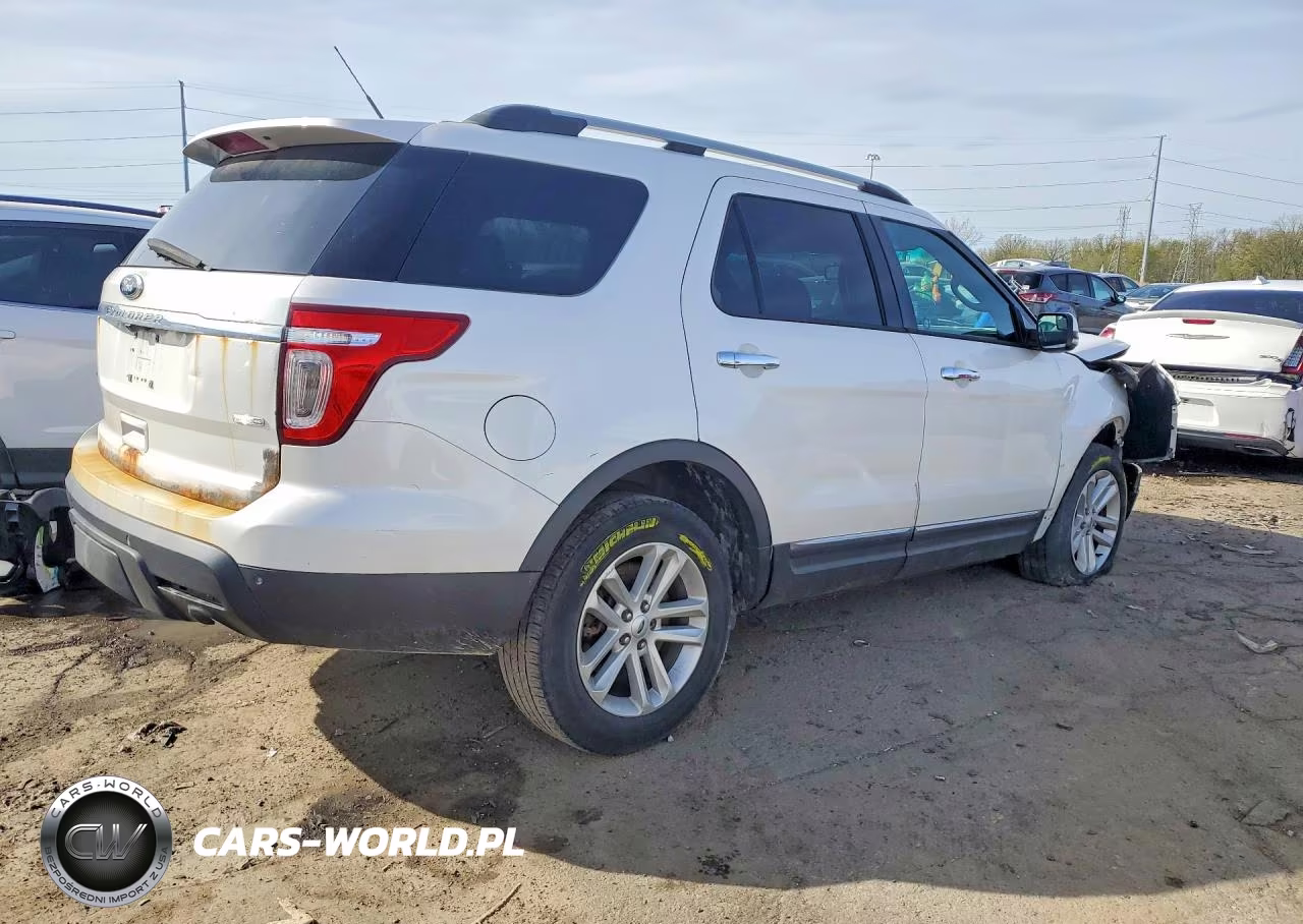 2014 Ford Explorer Xlt VIN:1FM5K8D82EGA15110 - 3