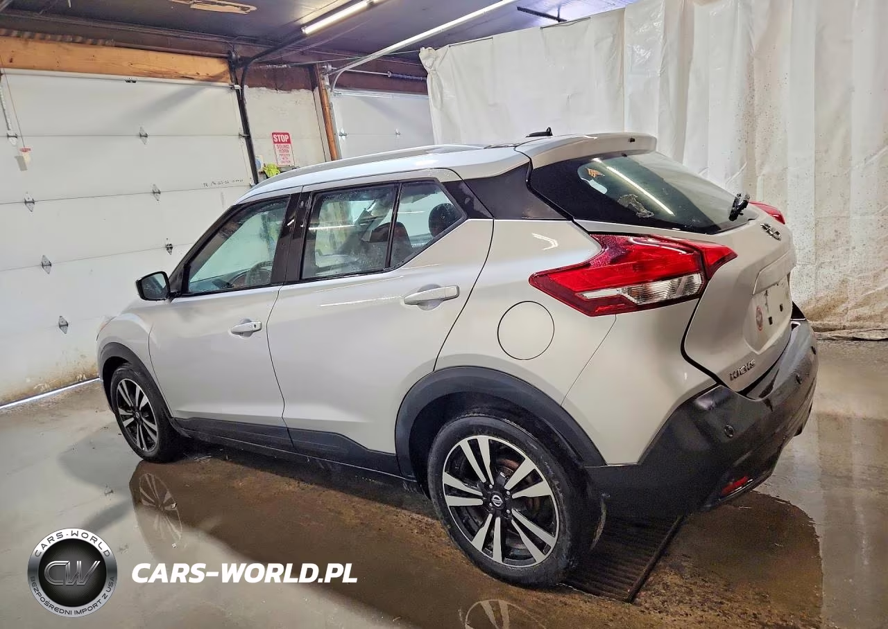 2020 Nissan Kicks Sv VIN:3N1CP5CV4LL517194 - 2