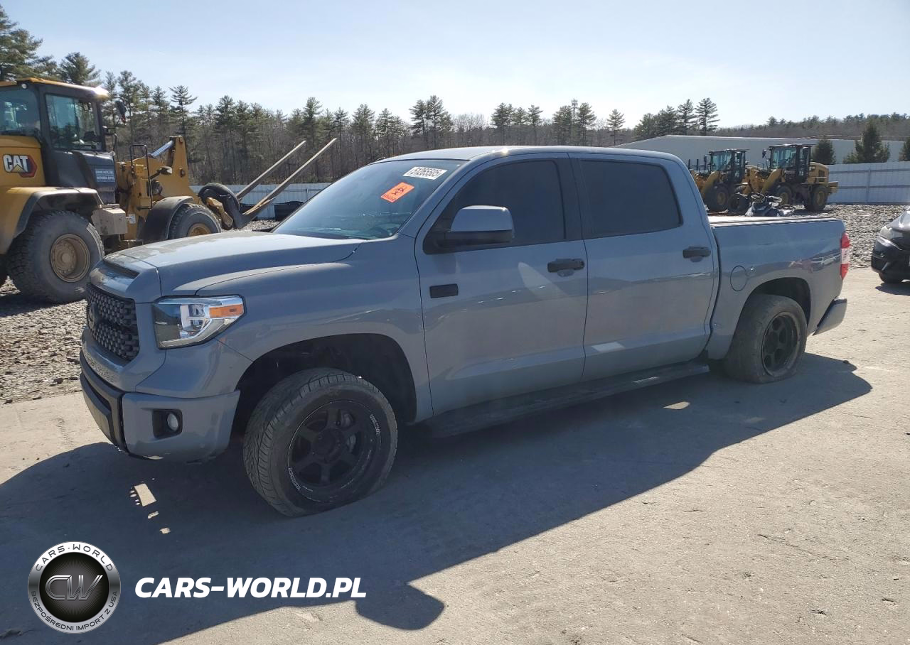 2018 Toyota Tundra Crewmax Sr5