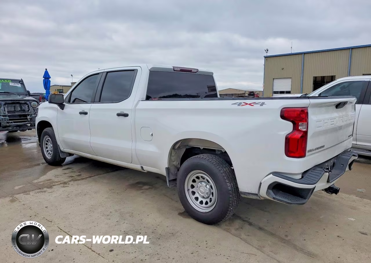 2021 Chevrolet Silverado K1500 Custom VIN:3GCPYBEK1MG443921 - 2