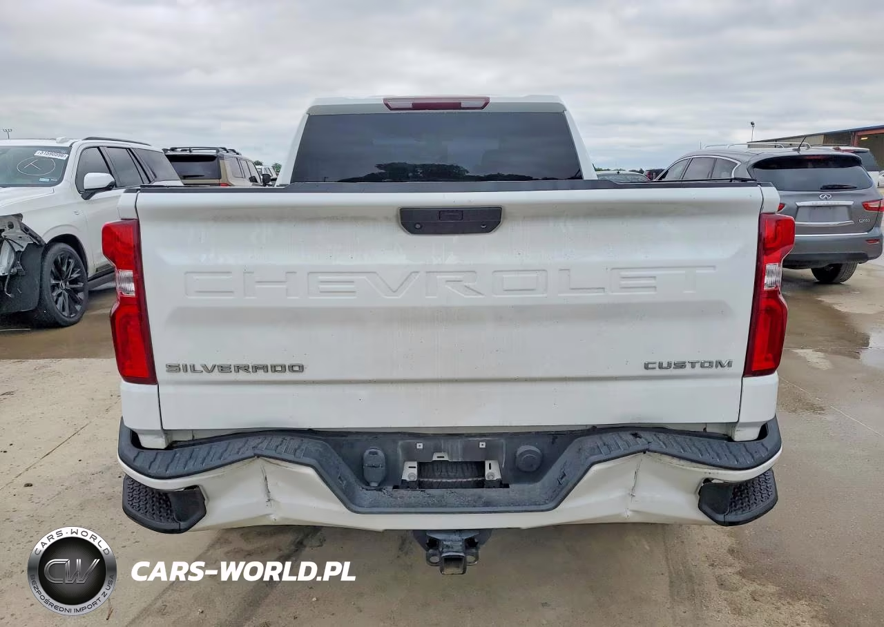 2021 Chevrolet Silverado K1500 Custom VIN:3GCPYBEK1MG443921 - 6