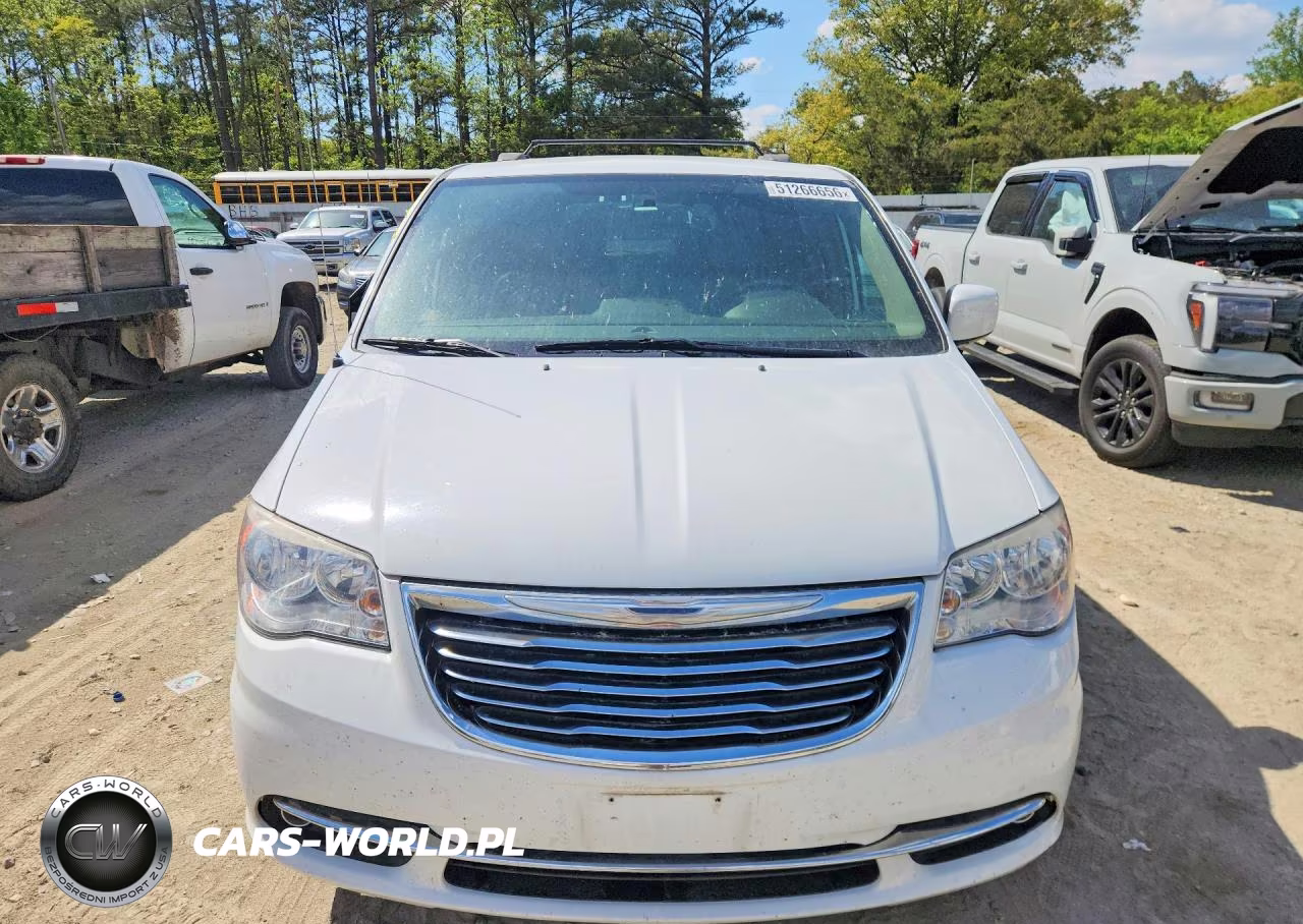 2014 Chrysler Town & Country Touring VIN:2C4RC1BG8ER433786 - 5