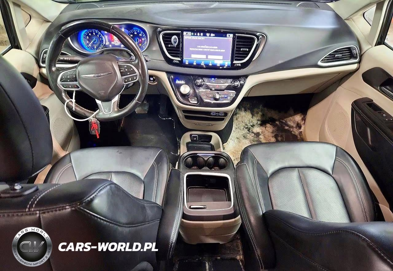 2024 Chrysler Pacifica Touring L VIN:2C4RC1BG7RR154982 - 8