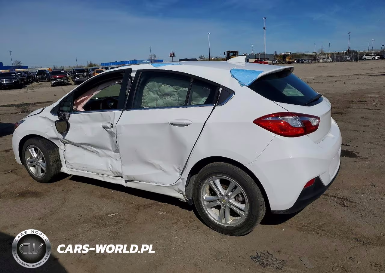 2018 Chevrolet Cruze Lt VIN:3G1BE6SM8JS610809 - 2