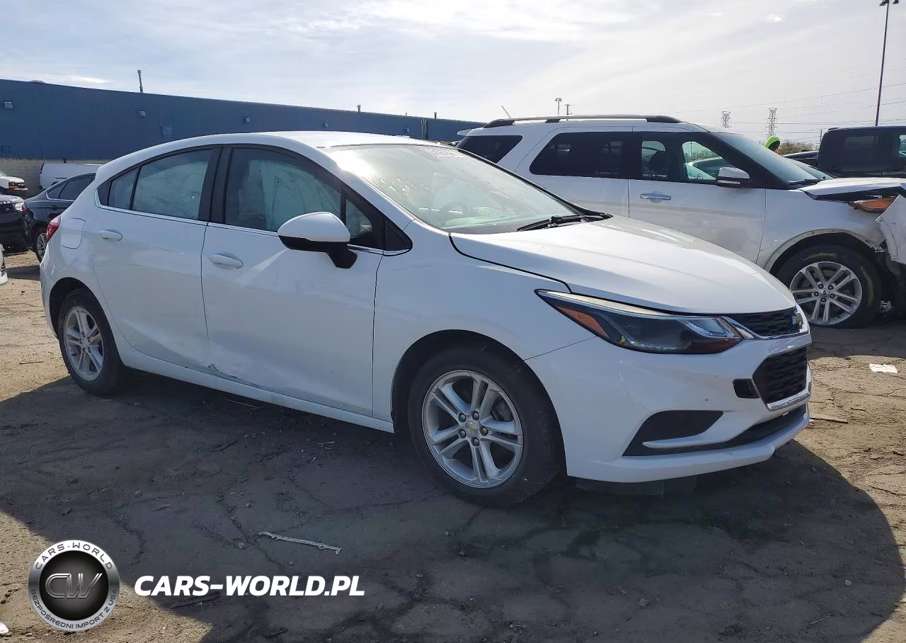 2018 Chevrolet Cruze Lt VIN:3G1BE6SM8JS610809 - 4
