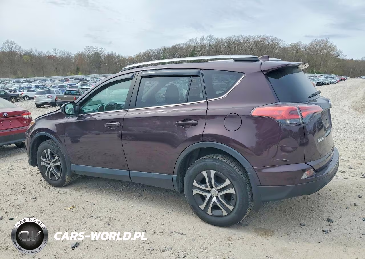 2018 Toyota Rav4 Le VIN:2T3BFREV7JW820587 - 2