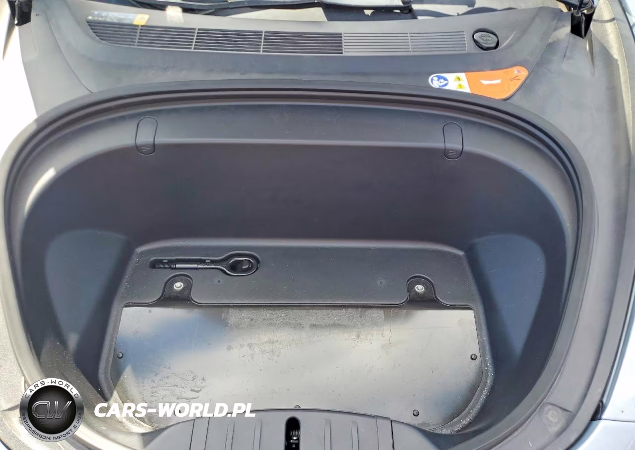 2017 Tesla Model 3 VIN:5YJ3E1EA9HF000985 - 11