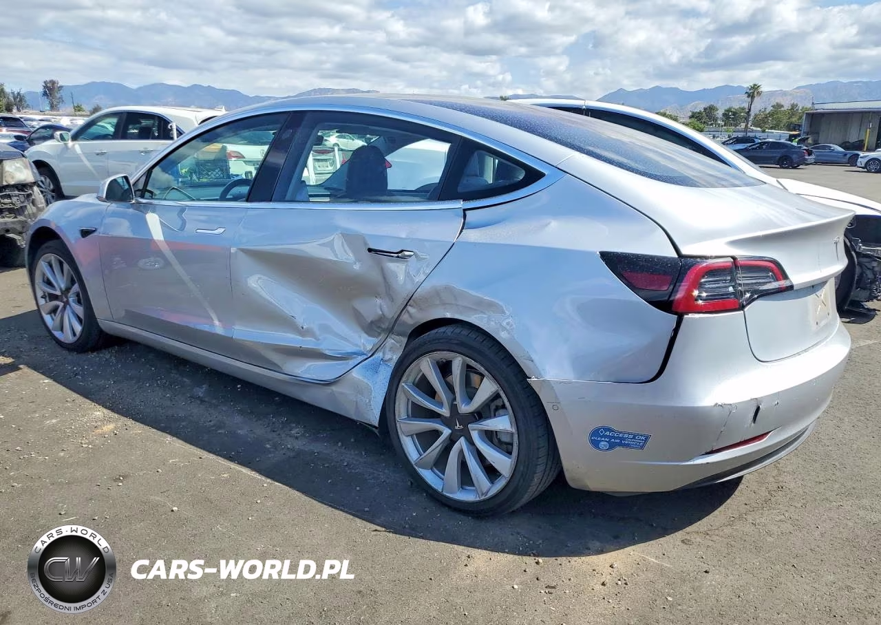 2017 Tesla Model 3 VIN:5YJ3E1EA9HF000985 - 2