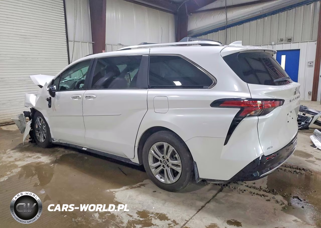 2024 Toyota Sienna Platinum 7-Passenger VIN:5TDESKFC8RS137064 - 2