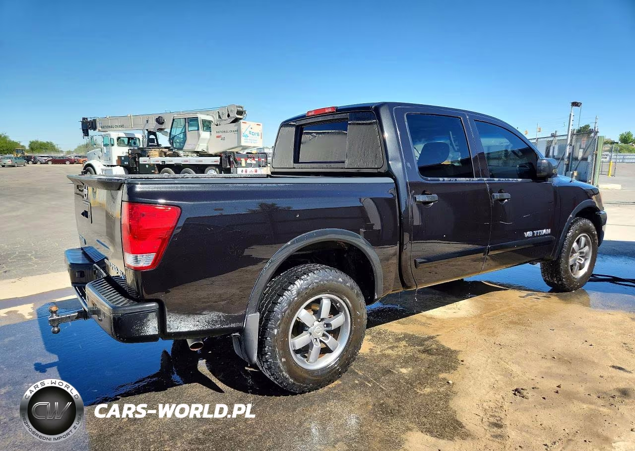 2014 Nissan Titan Pro-4X VIN:1N6BA0EC7EN511205 - 3