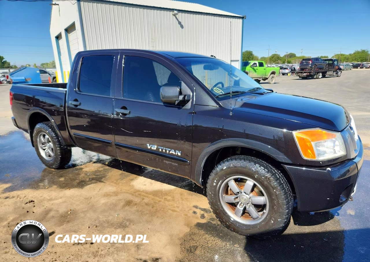 2014 Nissan Titan Pro-4X VIN:1N6BA0EC7EN511205 - 4