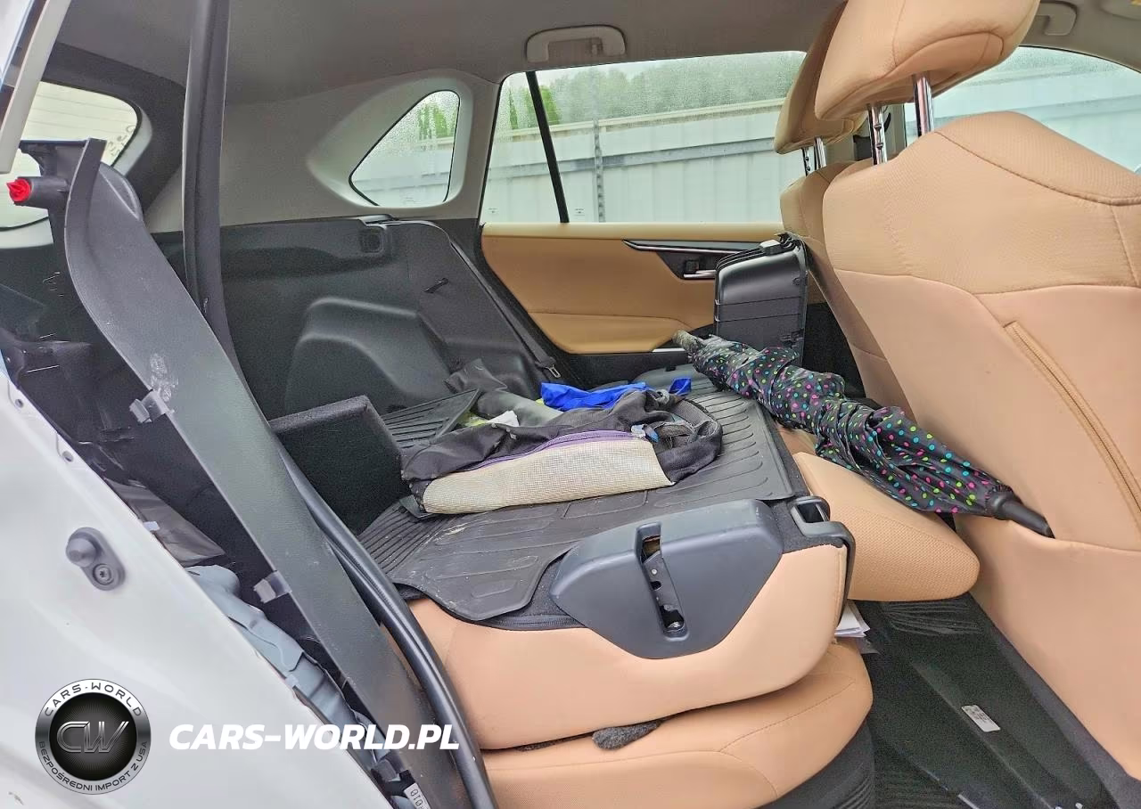 2024 Toyota Rav4 Hybrid Xle VIN:4T3RWRFV9RU125021 - 11