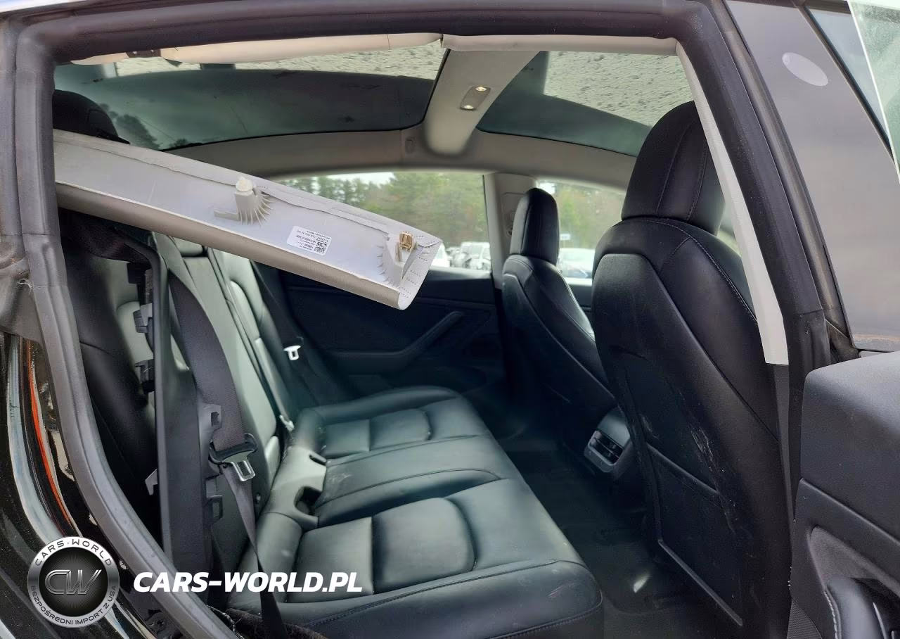 2018 Tesla Model 3 VIN:5YJ3E1EB9JF116346 - 10