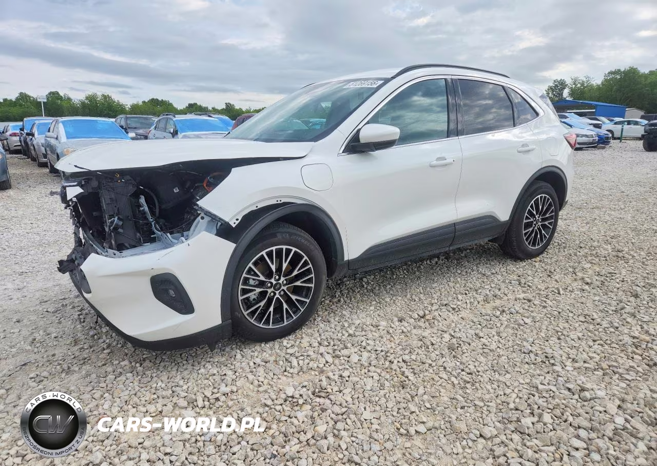 2025 Ford Escape
