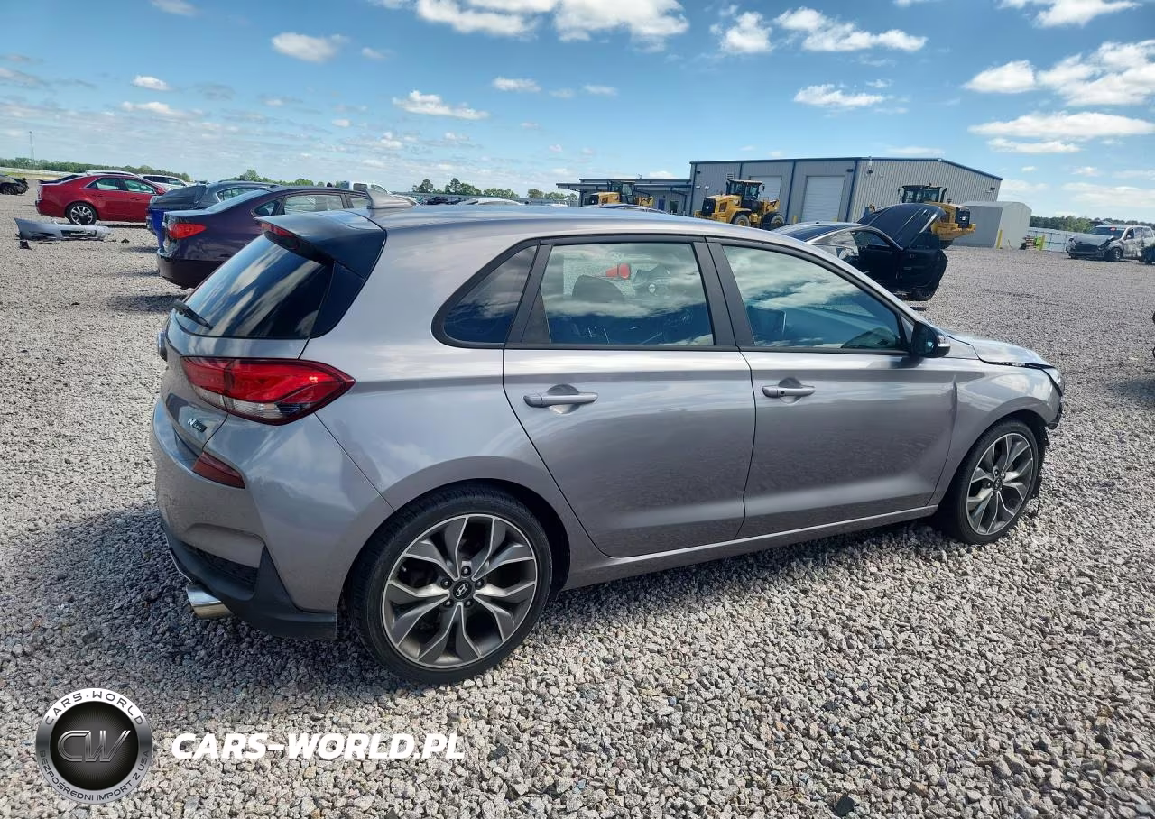 2020 Hyundai Elantra Gt N Line VIN:KMHH55LC0LU126696 - 3