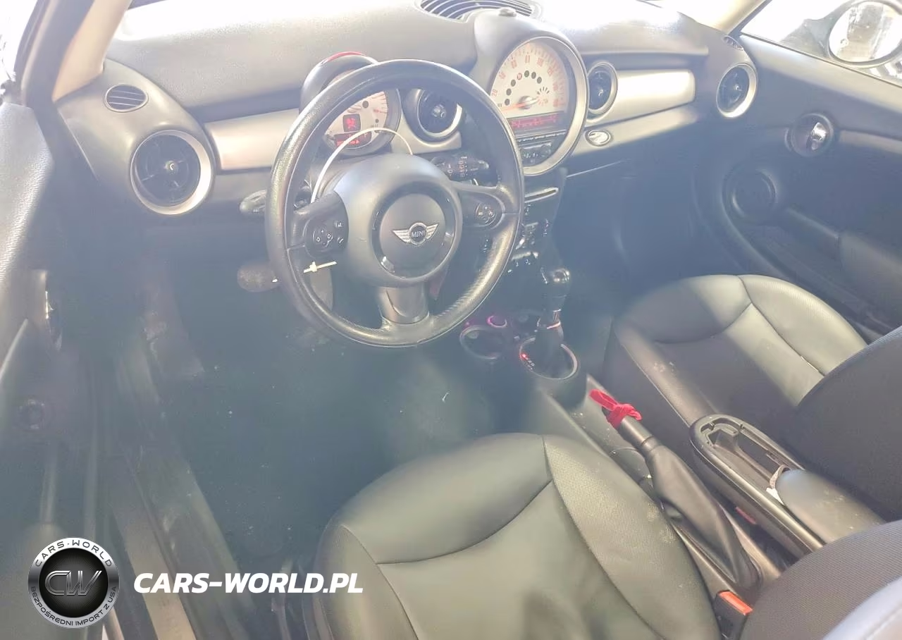 2013 Mini Cooper VIN:WMWSU3C55DT690402 - 8