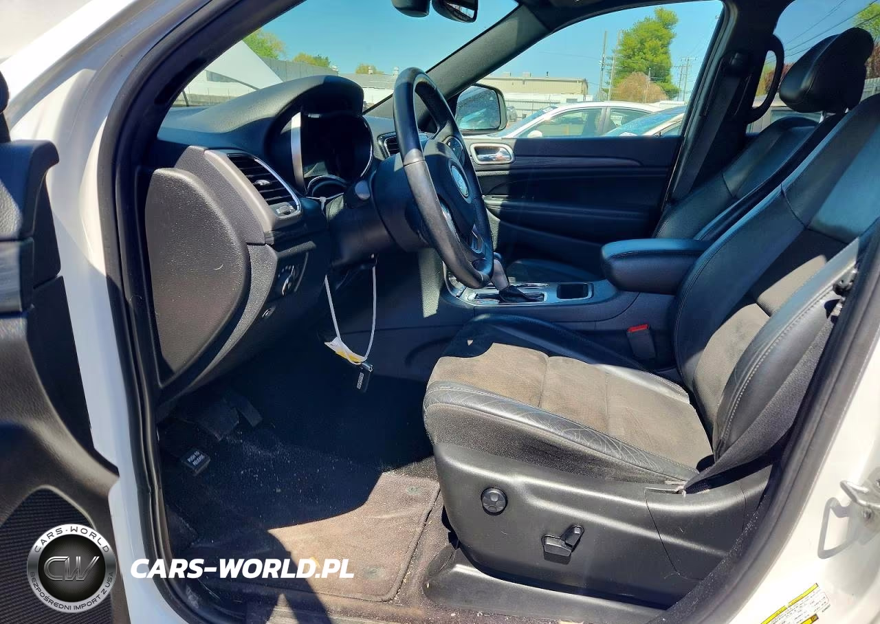 2019 Jeep Grand Cherokee Laredo VIN:1C4RJFAG5KC566207 - 7