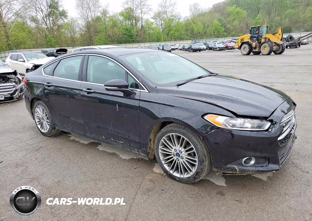 2015 Ford Fusion Se VIN:3FA6P0T93FR135648 - 4