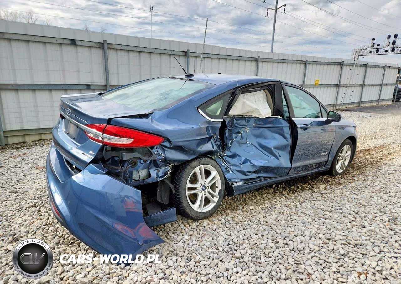 2018 Ford Fusion Se Hybrid VIN:3FA6P0LU6JR261077 - 3