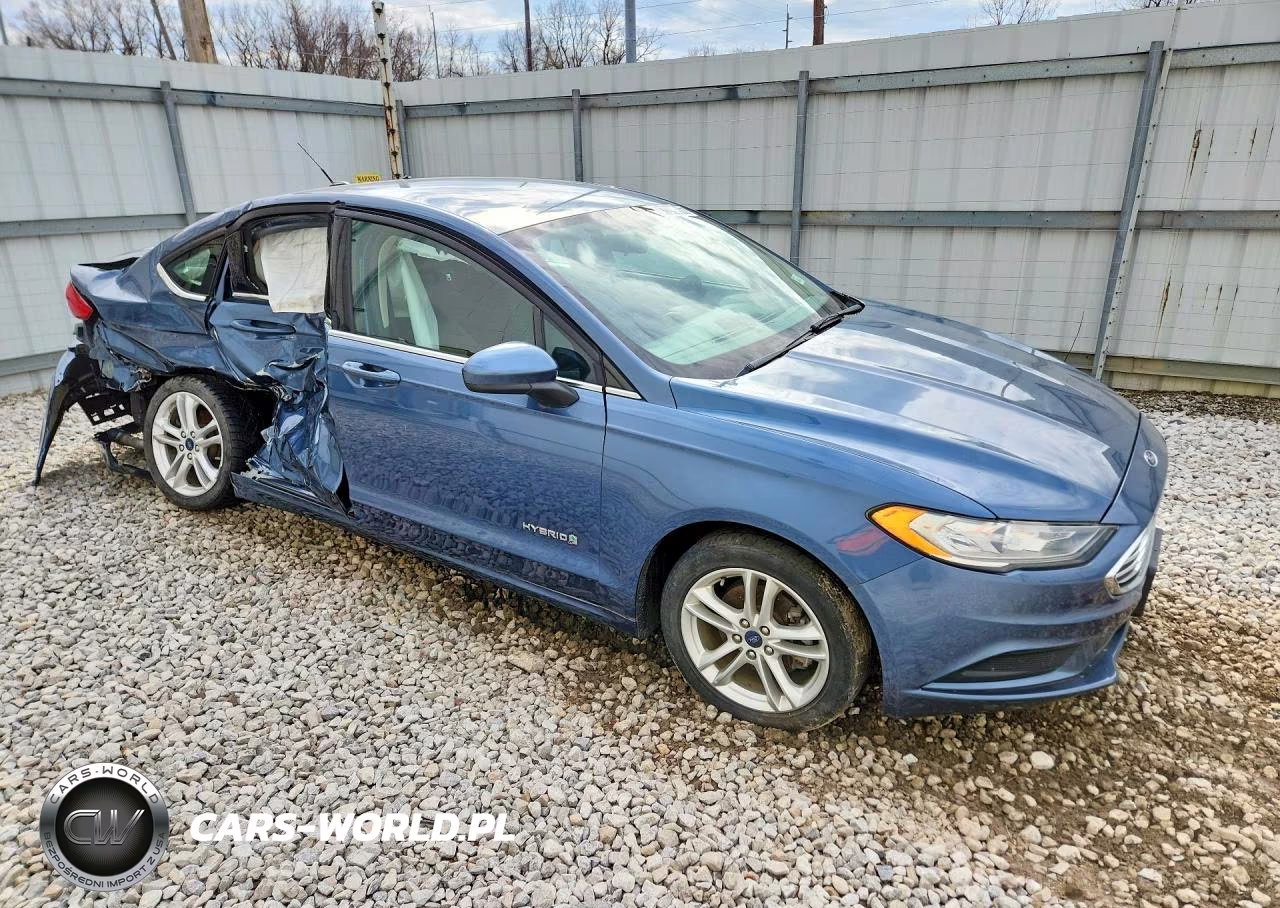 2018 Ford Fusion Se Hybrid VIN:3FA6P0LU6JR261077 - 4