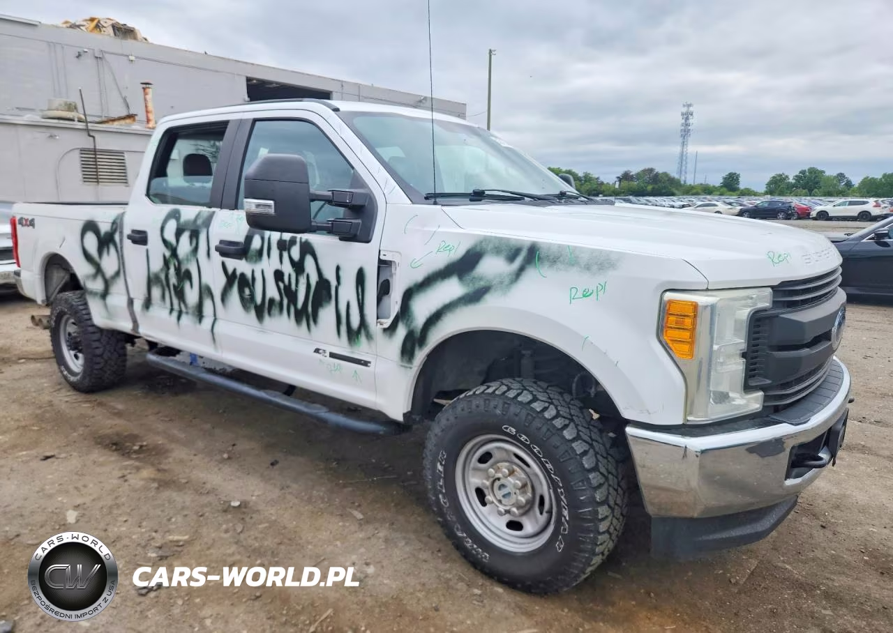 2017 Ford F250 Super Duty VIN:1FT7W2BT6HEB56381 - 4
