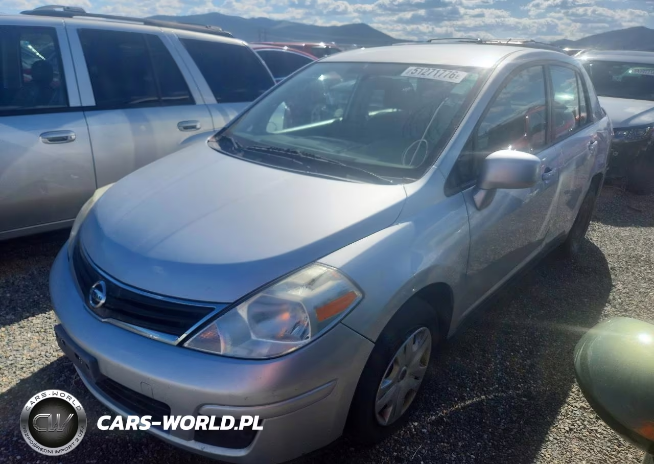 2011 Nissan Versa S