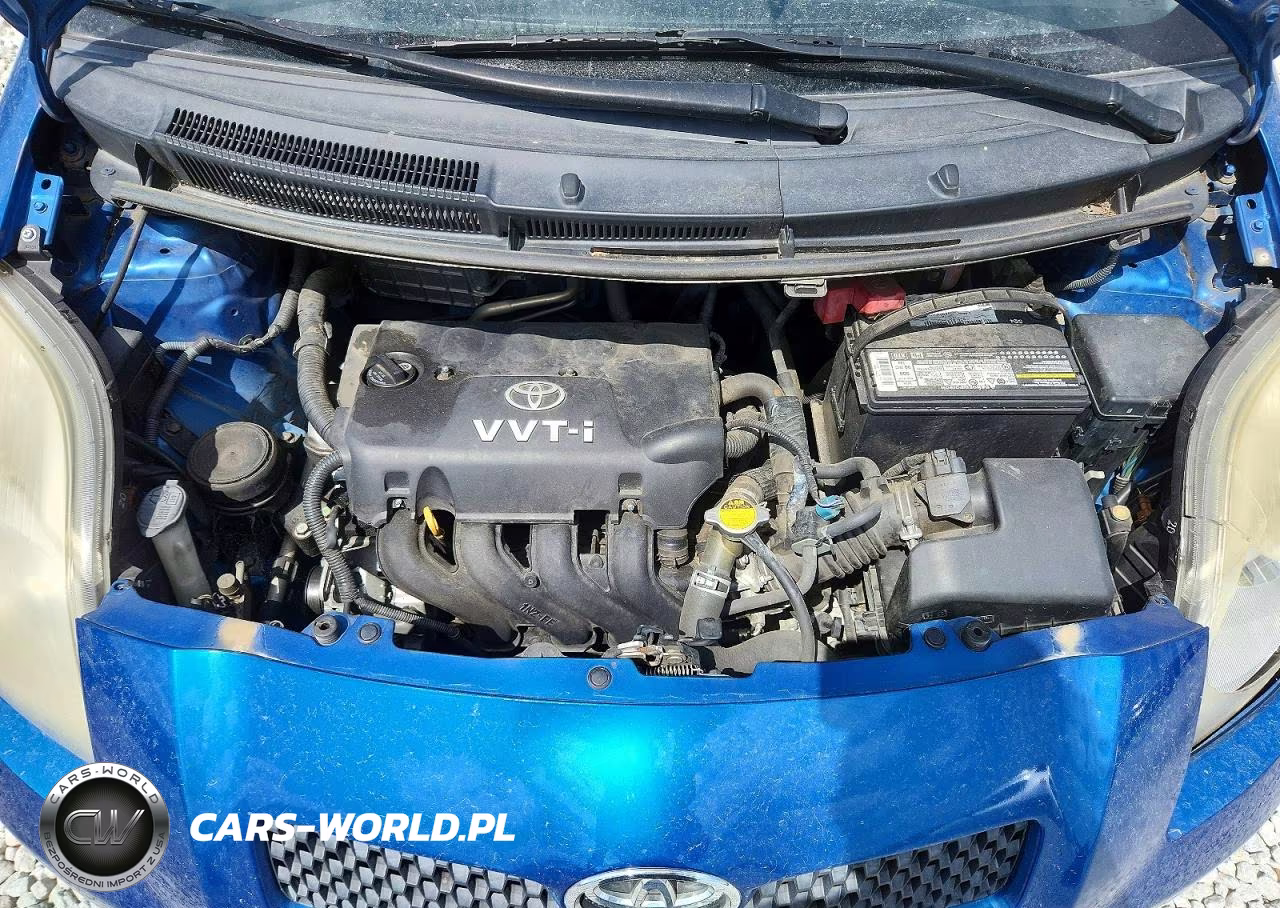 2008 Toyota Yaris Base VIN:JTDJT923285175579 - 11
