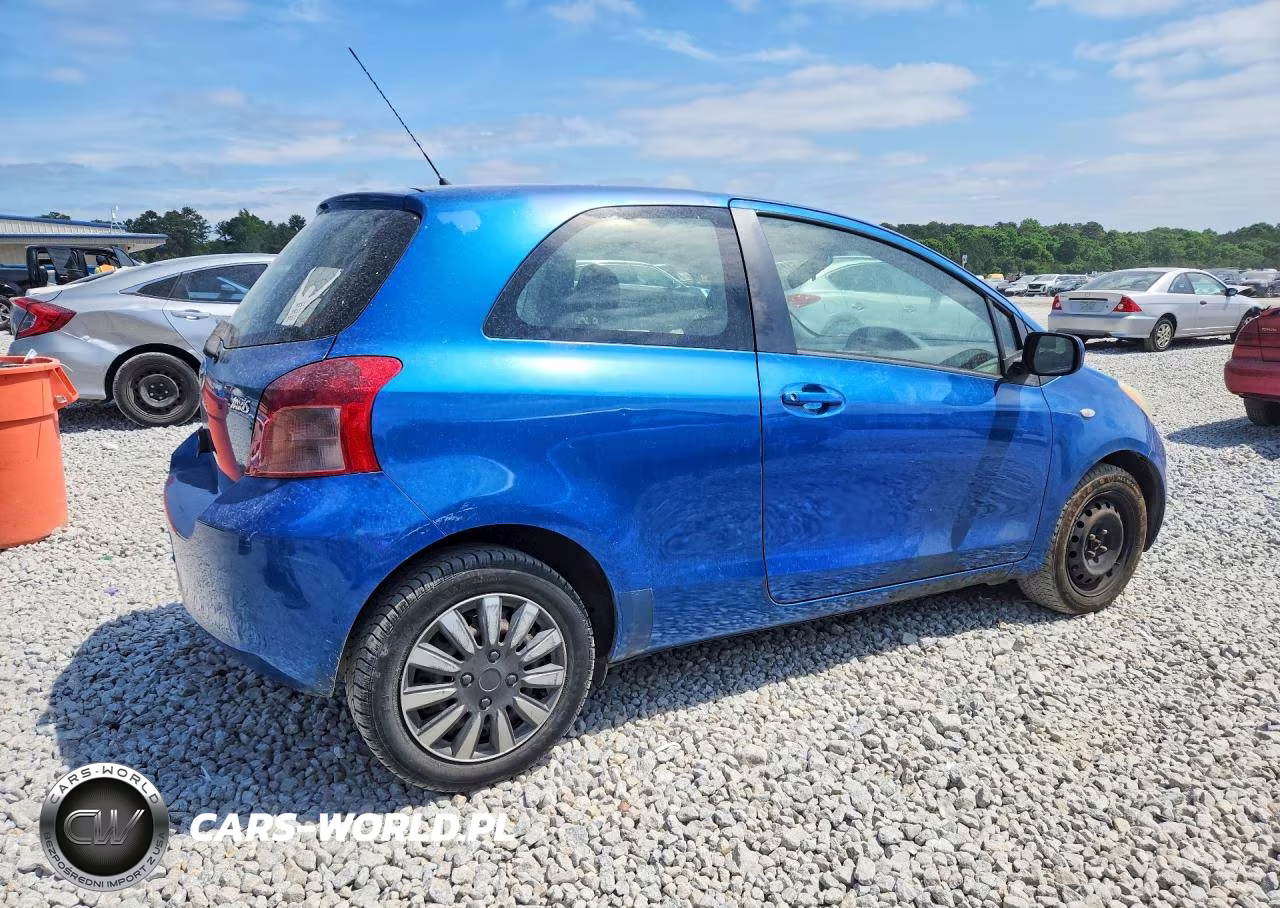 2008 Toyota Yaris Base VIN:JTDJT923285175579 - 3