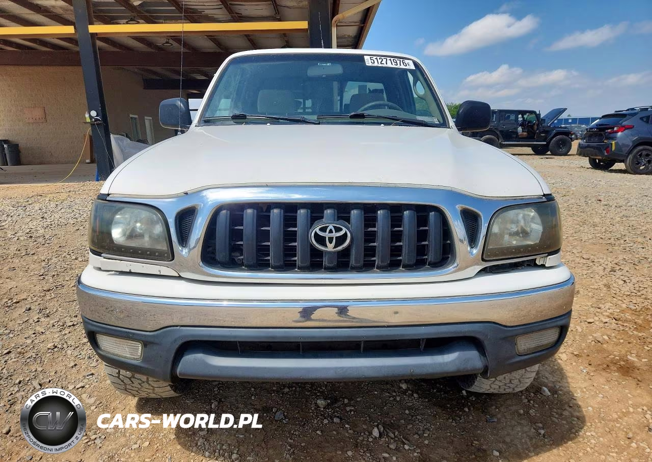 2004 Toyota Tacoma Xtracab VIN:5TEWN72NX4Z412428 - 5