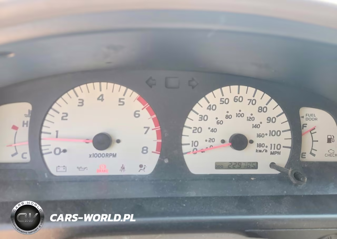 2004 Toyota Tacoma Xtracab VIN:5TEWN72NX4Z412428 - 9