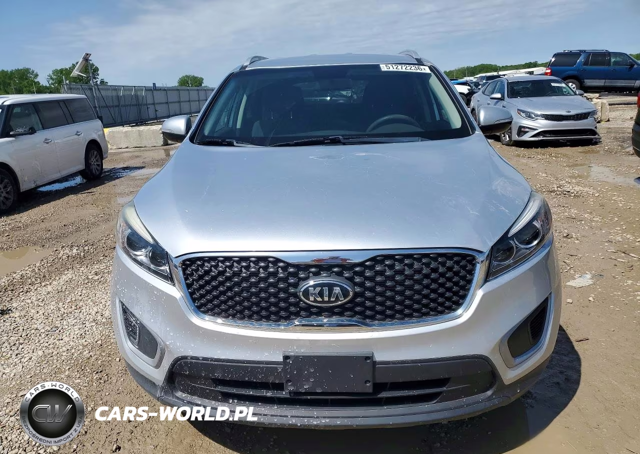2018 Kia Sorento Lx VIN:5XYPG4A38JG407098 - 5