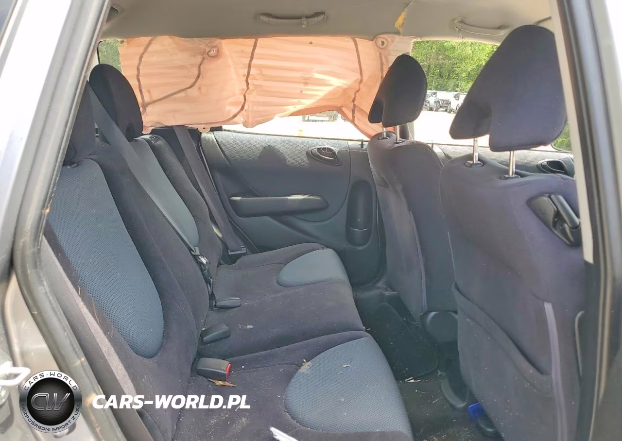 2007 Honda Fit S VIN:JHMGD38677S030655 - 10