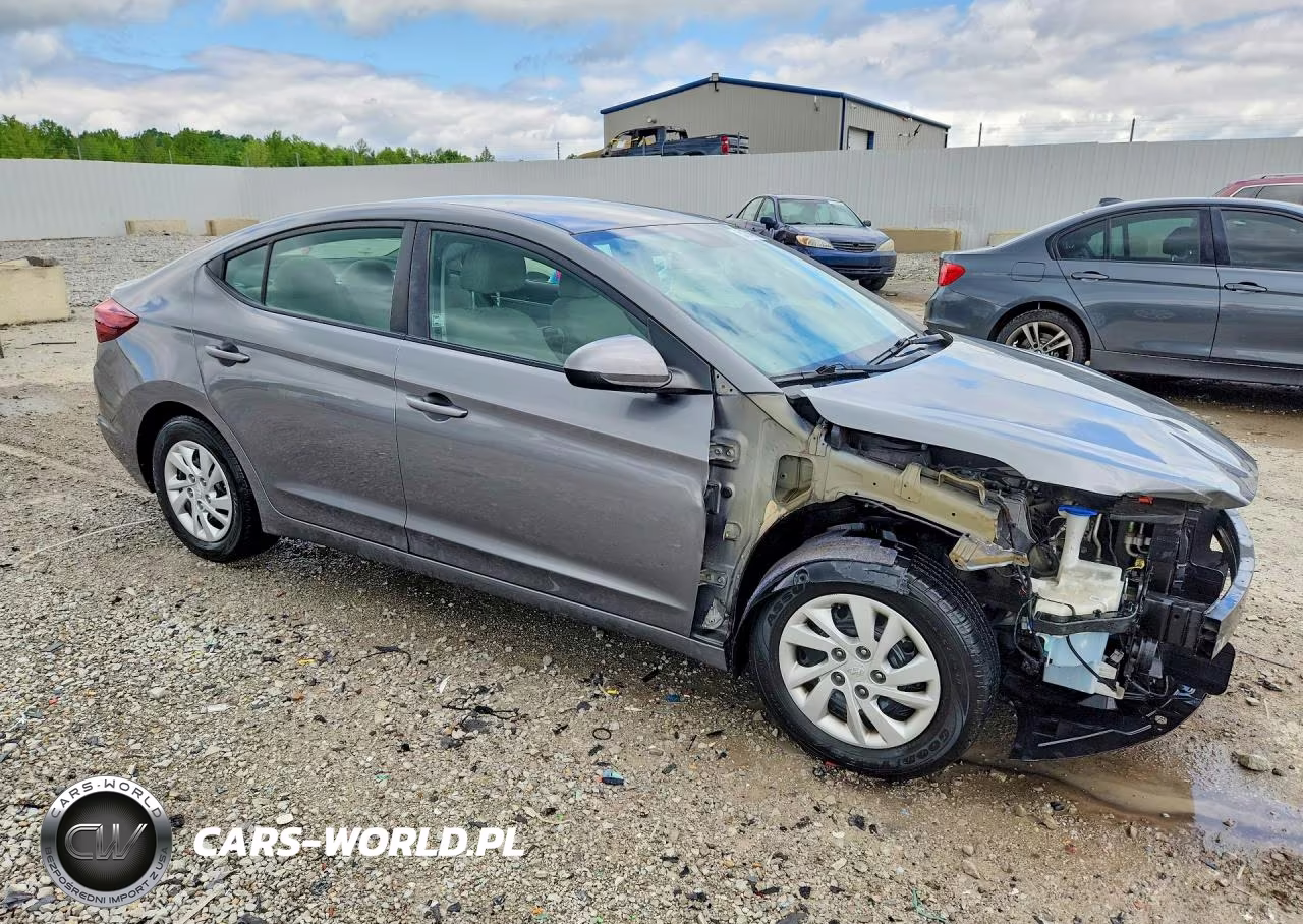 2019 Hyundai Elantra Se VIN:5NPD74LF0KH492443 - 4
