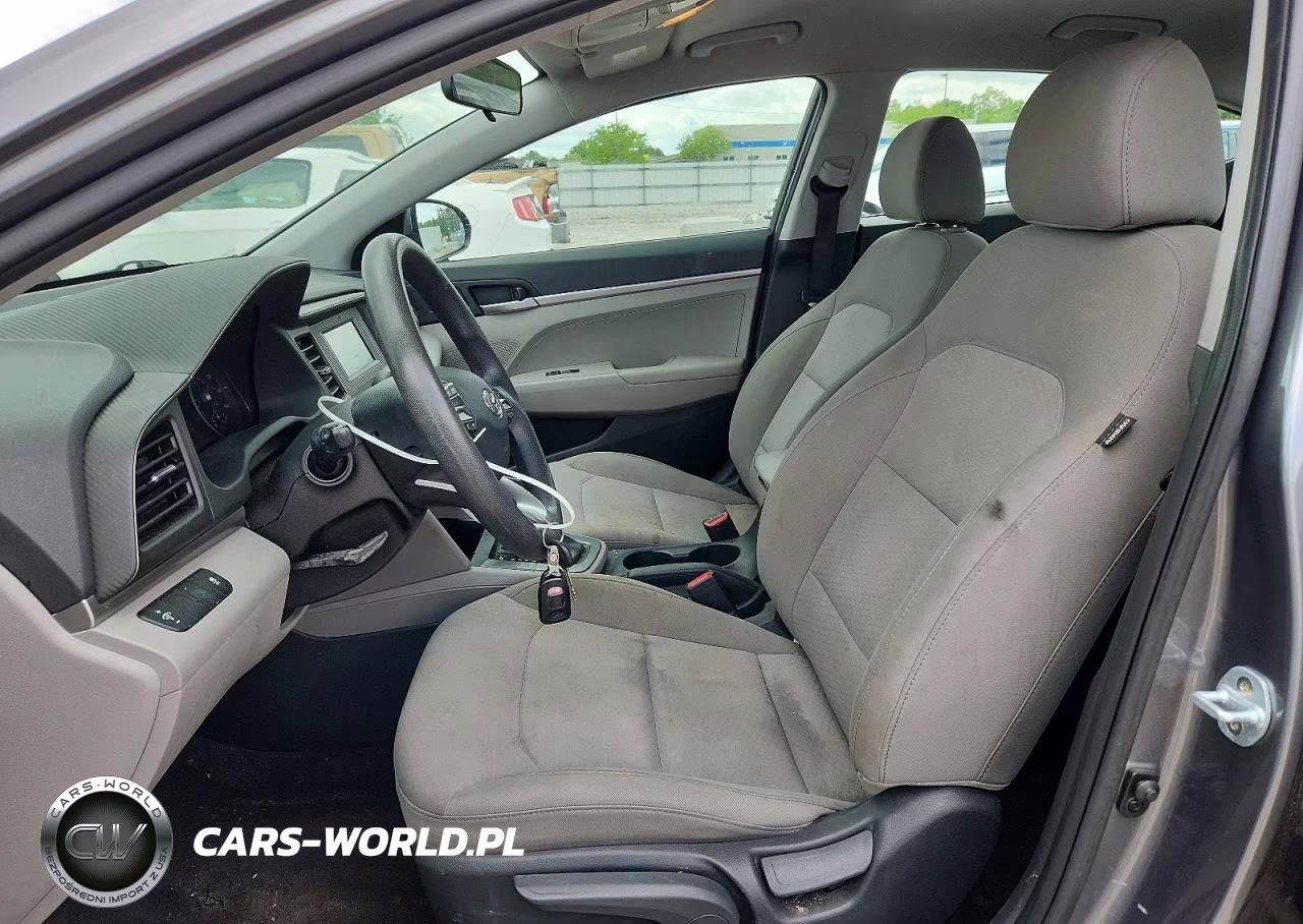 2019 Hyundai Elantra Se VIN:5NPD74LF0KH492443 - 7