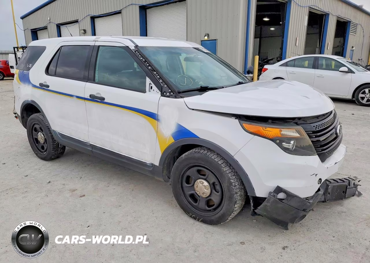 2015 Ford Explorer Police Interceptor VIN:1FM5K8AR2FGC41632 - 4