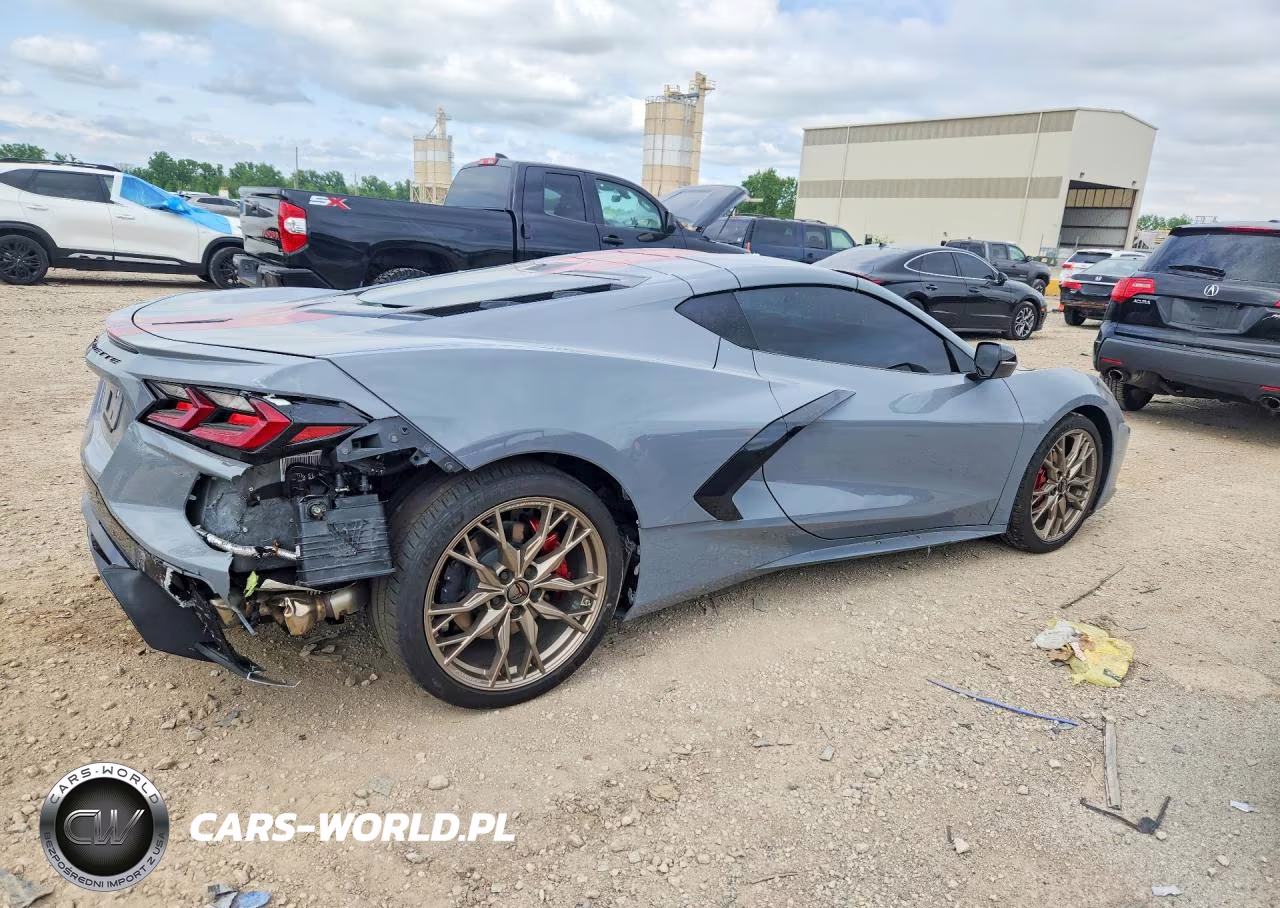 2024 Chevrolet Corvette Stingray 1Lt VIN:1G1YA2D40R5119992 - 3