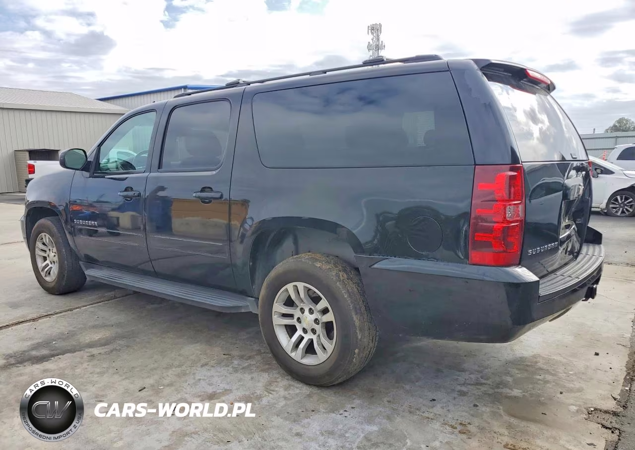 2011 Chevrolet Suburban C1500 Ls VIN:1GNSCHE06BR379308 - 2
