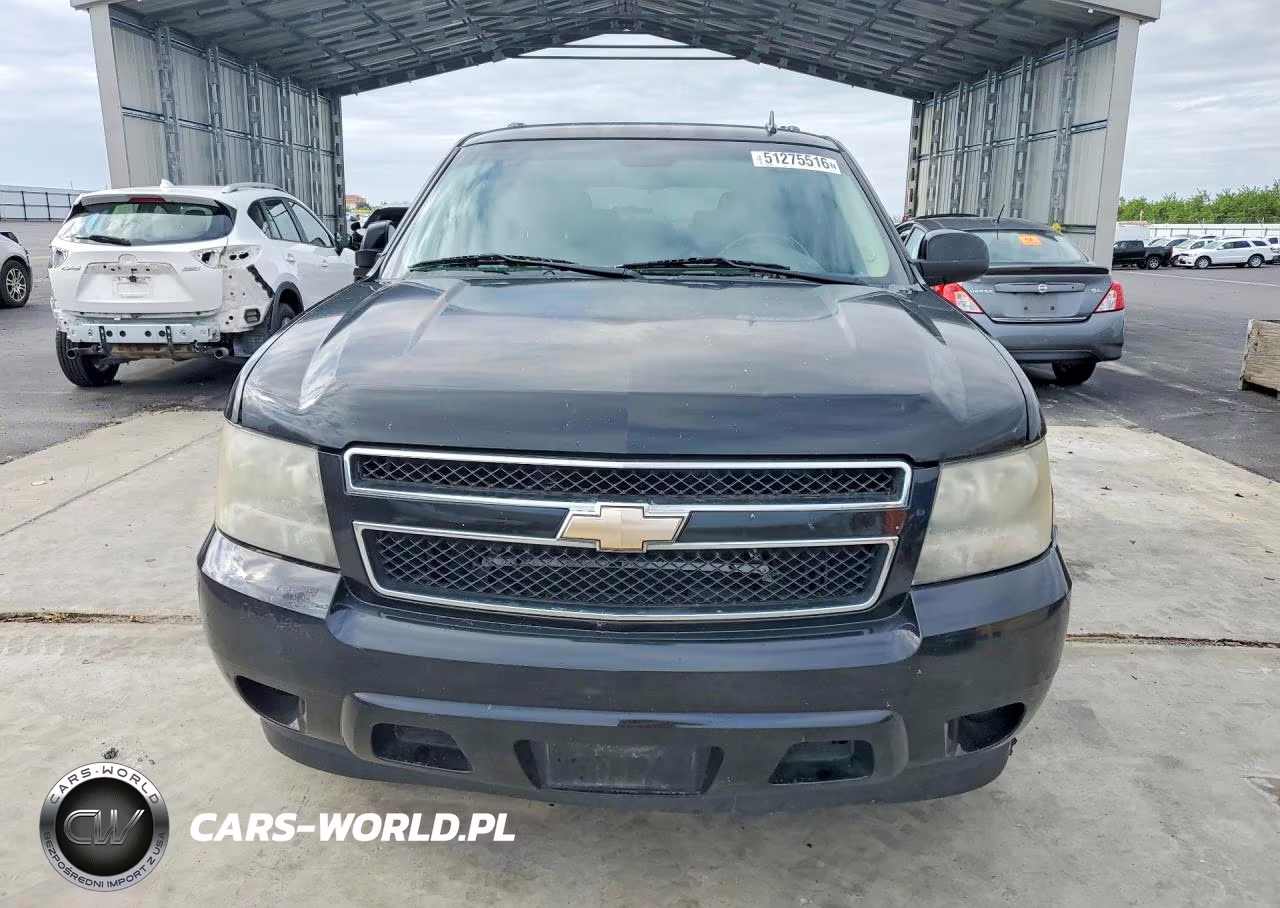 2011 Chevrolet Suburban C1500 Ls VIN:1GNSCHE06BR379308 - 5