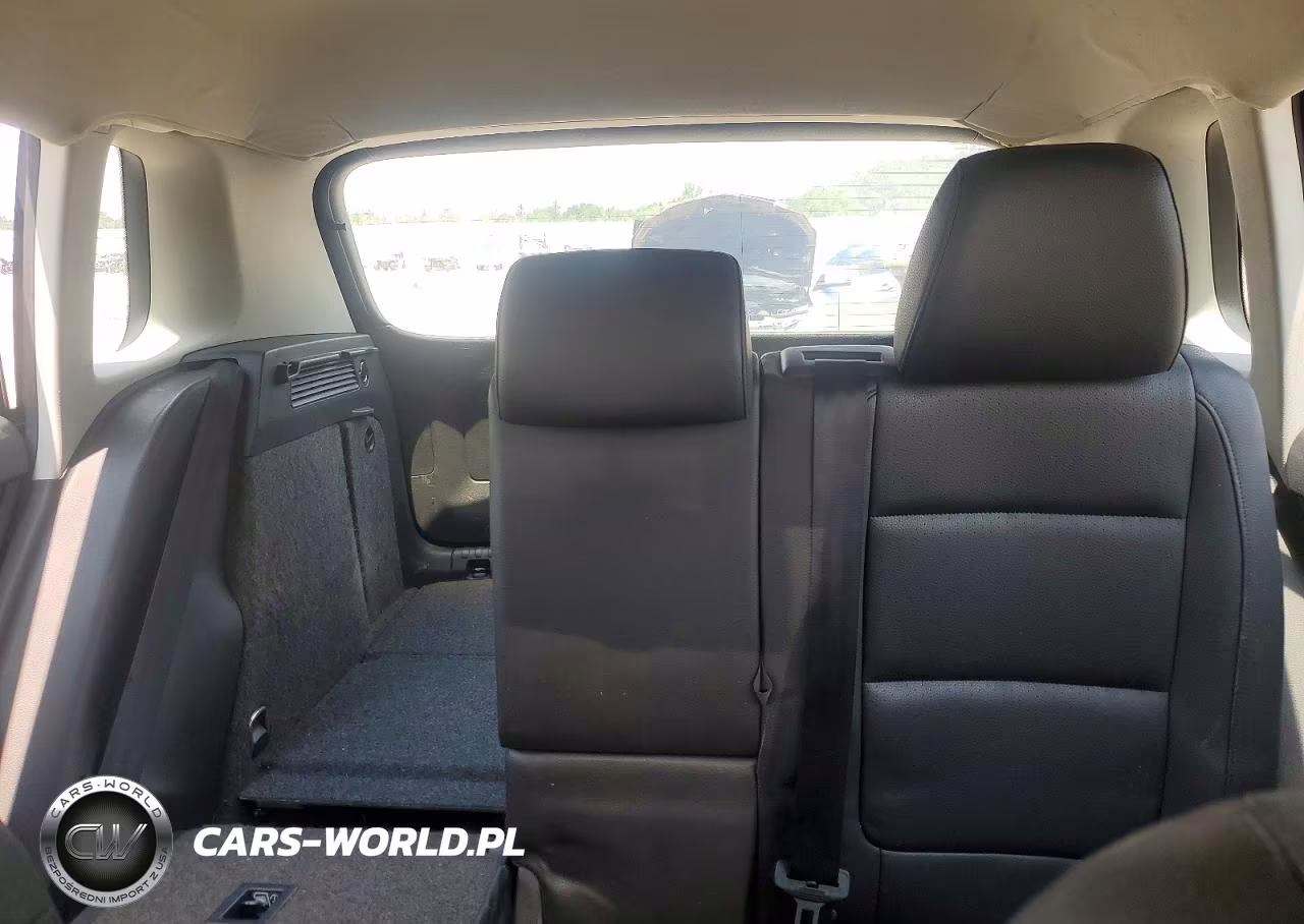 2017 Volkswagen Tiguan S VIN:WVGAV7AX0HK001591 - 10