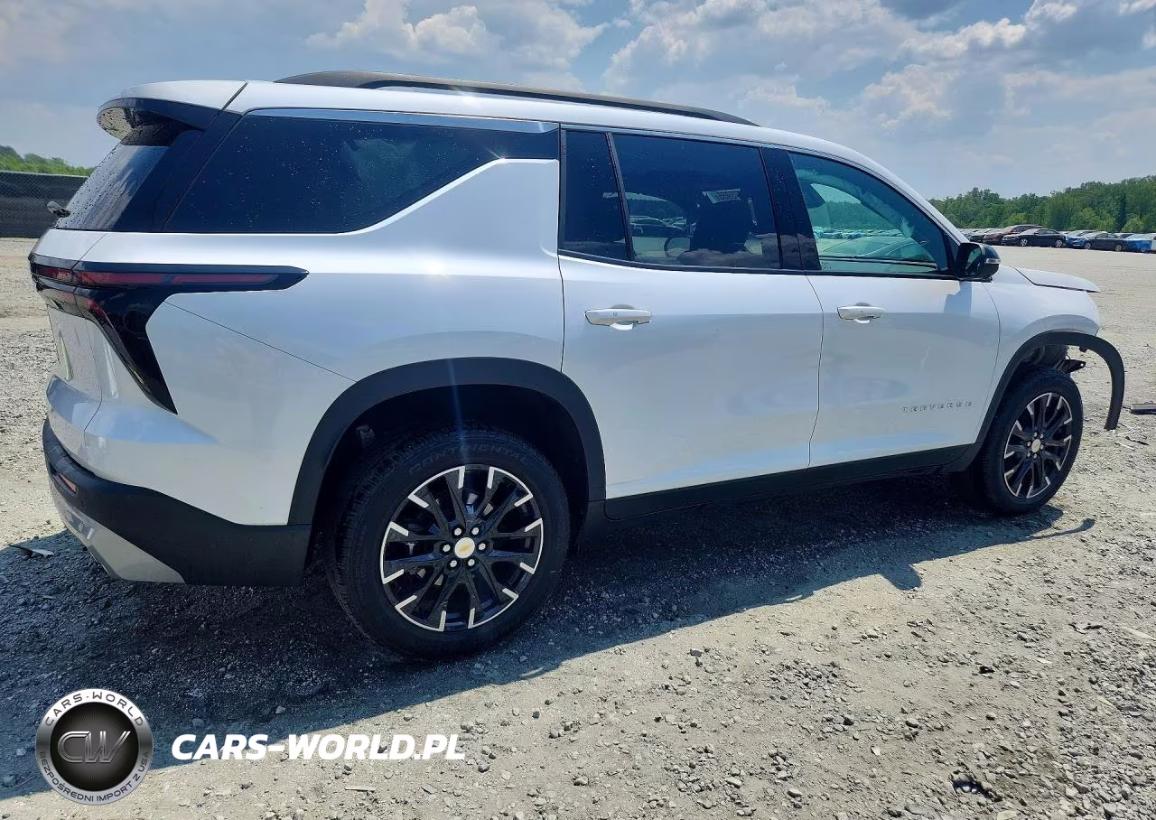 2025 Chevrolet Traverse Lt VIN:1GNERGRS1SJ218574 - 3