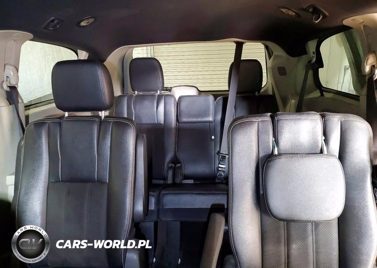 2019 Dodge Grand Caravan Sxt VIN:2C4RDGCG2KR783800 - 10