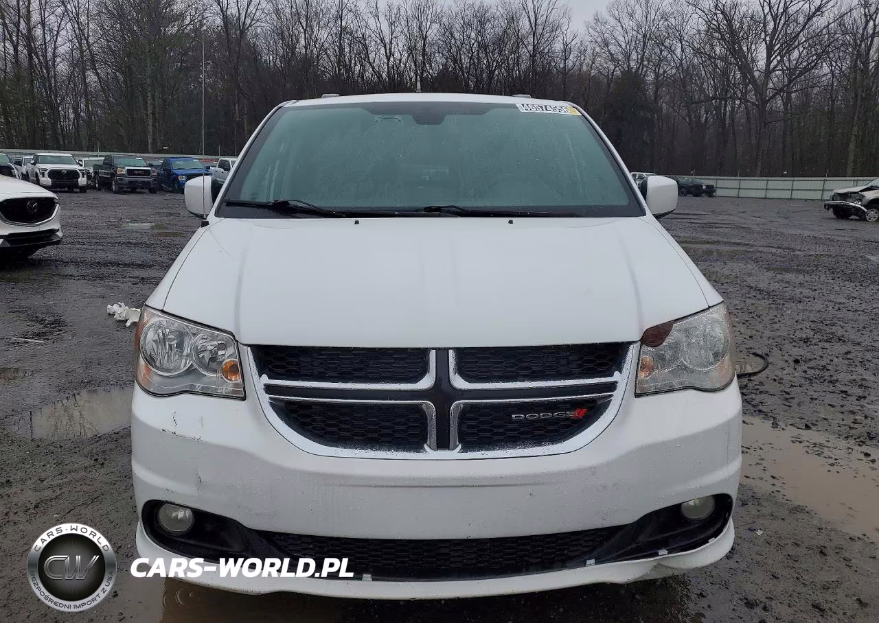 2019 Dodge Grand Caravan Sxt VIN:2C4RDGCG2KR783800 - 5