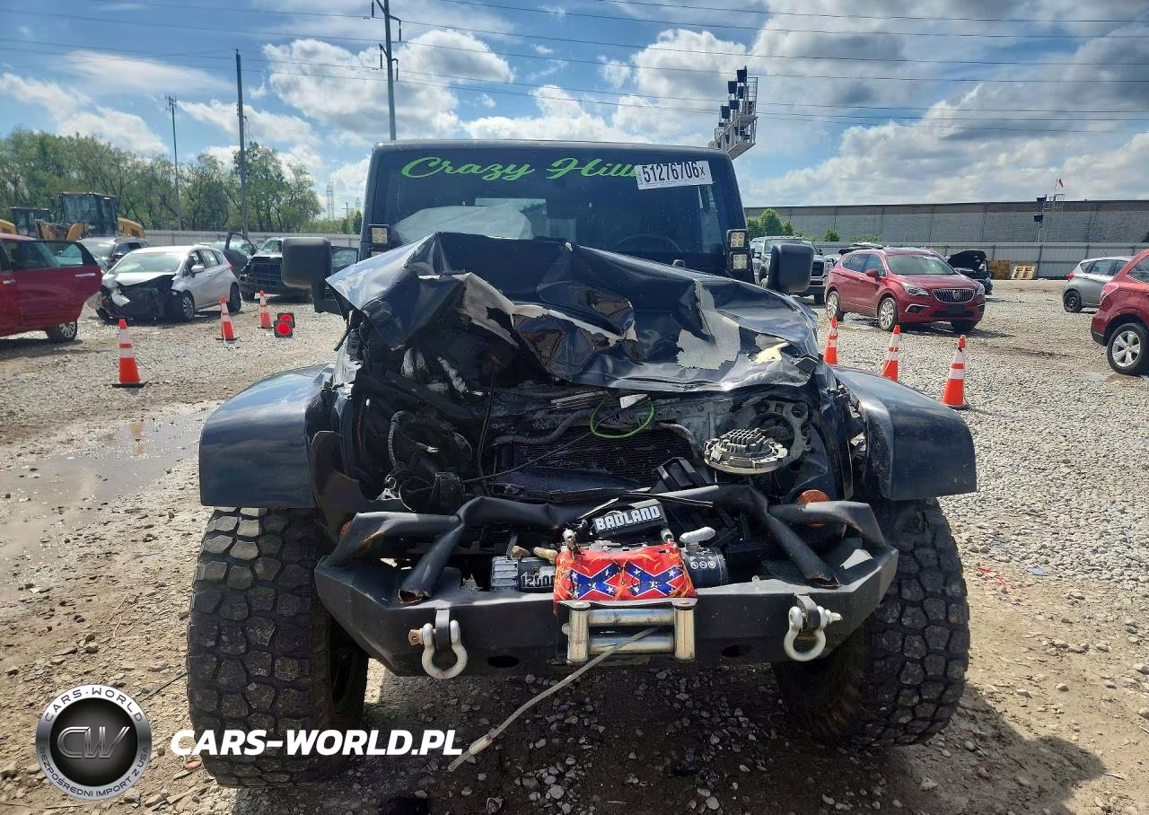 2008 Jeep Wrangler Unlimited Sahara VIN:1J4GA59128L648464 - 5