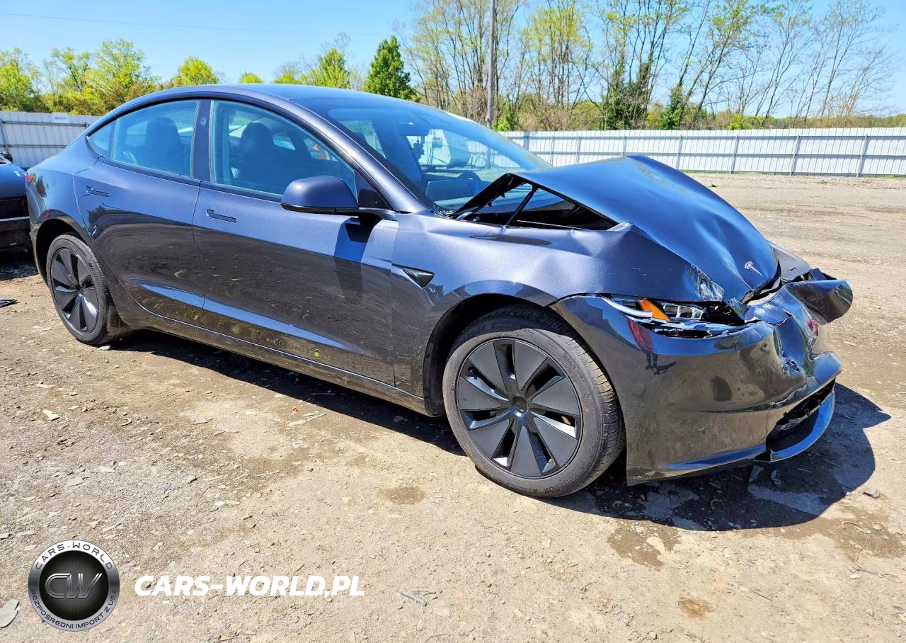 2024 Tesla Model 3 VIN:5YJ3E1EA7RF785993 - 4