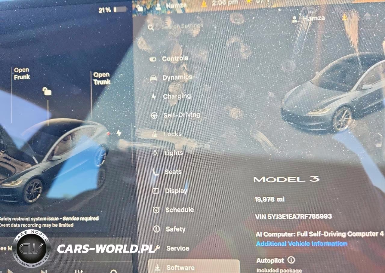 2024 Tesla Model 3 VIN:5YJ3E1EA7RF785993 - 9