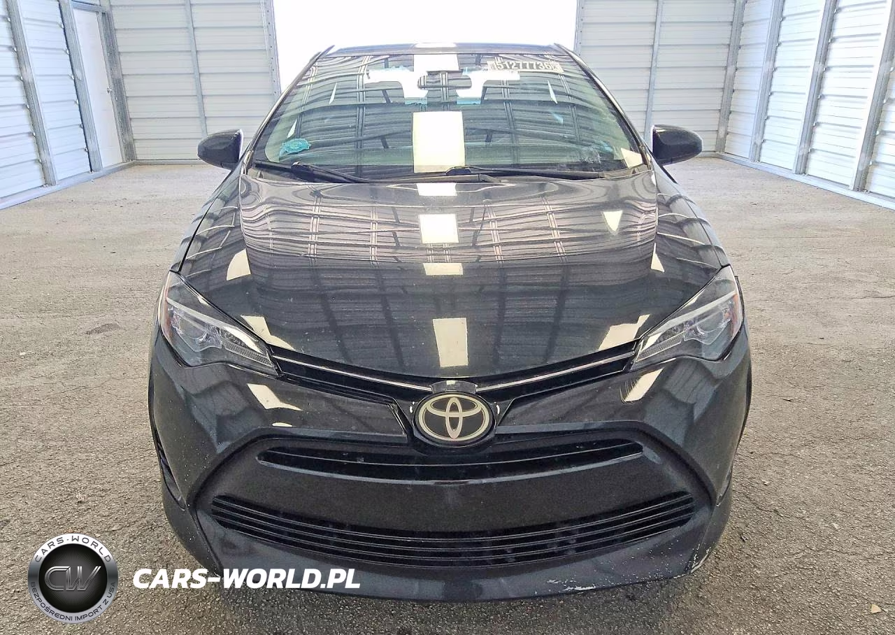 2018 Toyota Corolla Le VIN:2T1BURHE7JC049480 - 5