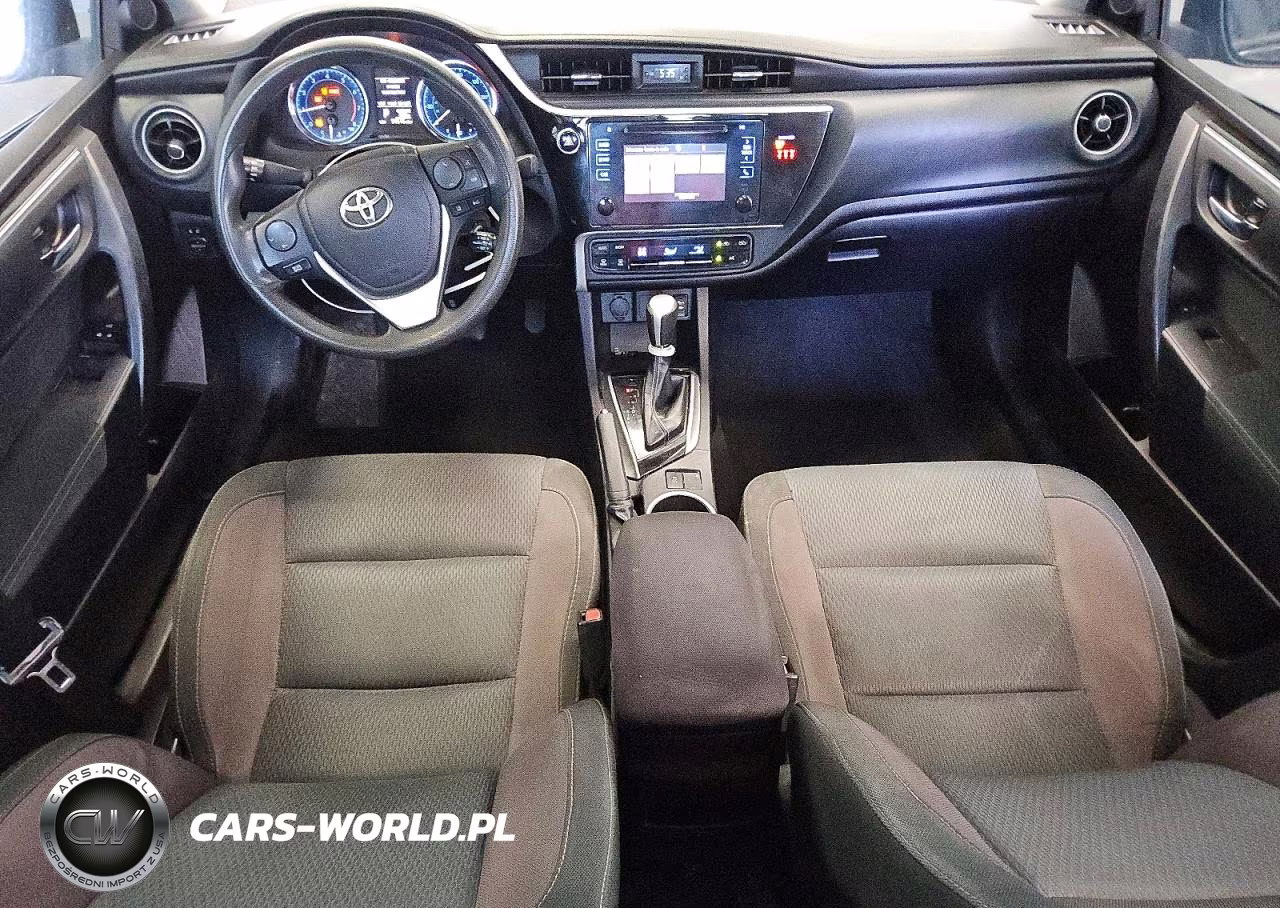2018 Toyota Corolla Le VIN:2T1BURHE7JC049480 - 8
